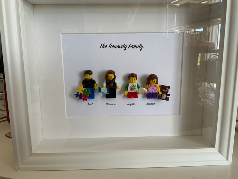 Personalized mini me minifigure frame. For up to 5 figures. Last day for Fathers Day orders : 7 June image 10