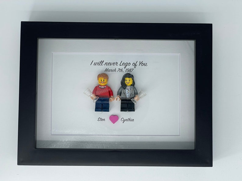 Personalized mini me minifigure frame. For up to 5 figures. Last day for Fathers Day orders : 7 June image 3