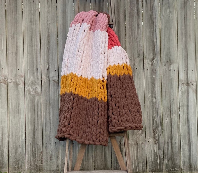 Chunky Knit Blanket Hand Knit Blanket Knitted Blanket Gift for Friend