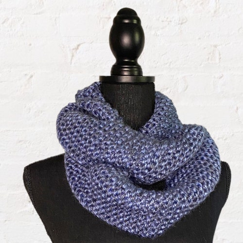 Hand Knit Chunky Scarf | Unisex Knitted Scarf high quality | Blue & Gray Scarf | Chunky Knit Scarf