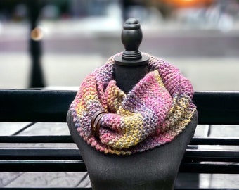 Chunky Knit Scarf- Infinity Scarf- Knitted Scarf- Gift for Friend- Hand Knit Infinity Scarf -Birthday Gift