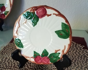 Franciscan Apple Fluted Trivet / Great Condition / Made is USA