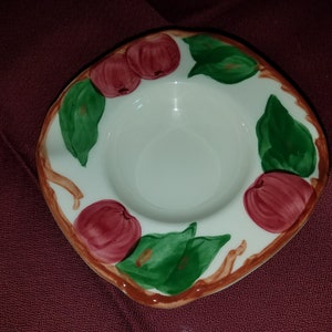 Franciscan Apple Small Square Ashtray / Great Piece / Flying &#39;F&#39; Backstamp / Reduced 20%