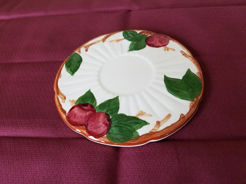 Franciscan Apple Fluted Trivet Great Condition Made is USA