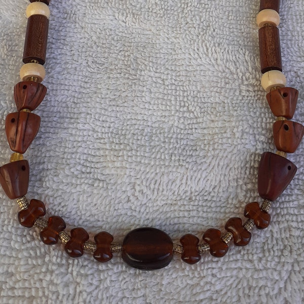 Unisex choker/Earthy jewelry/wooden choker/ Natural jewelry/ Tribal necklace/ African beaded choker/Gypsy jewelry/ Northern jewelry