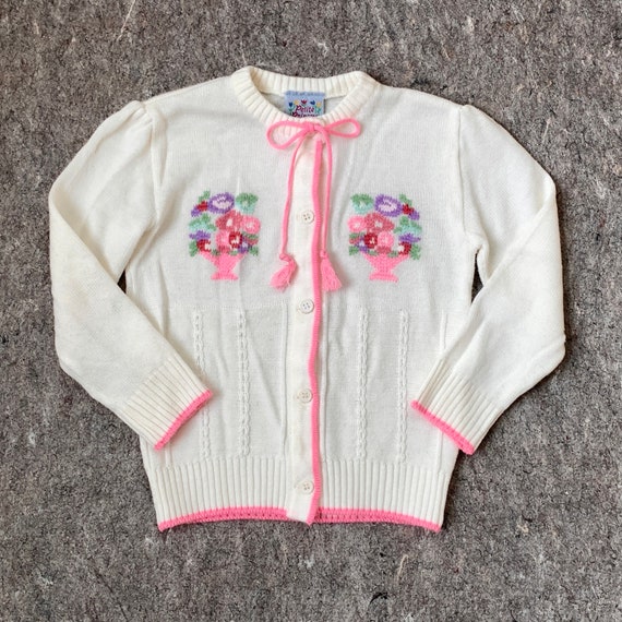 Vintage cream cardigan with floral bouquets and p… - image 5