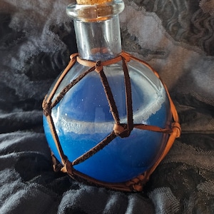 Mana Potion Jar - Glow in the Dark, Blue