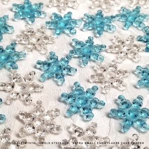 Extra Small Isomalt Diamond Snowflakes, Great for the Winter themed Birthday Cakes, Cupcakes, & dessert garnish, Glass-like quality