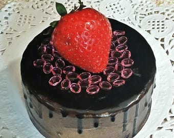 Edible Oval Isomalt Sugar Gems: Cake & Ring Box Cookie Decoration (110 Pieces, Size OV1)