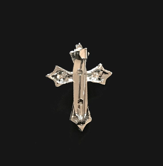Rhinestone Crystal Filagree Cross, Silver Tone 11/2