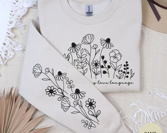 Vintage Flower Sweatshirt, Boho Wildflower Sweater, Pressed Flowering Shirt, Flower Crewneck, Cottagecore Sweatshirt, Pressed Flowers Gift