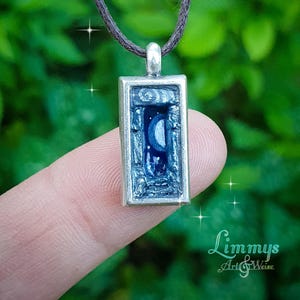 Mini portal, moon necklace, vintage jewelry, fantasy portal, handmade jewelry