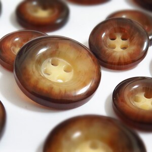 Set of Synthetic/Nylon Blazer Buttons 5 Large & 10 Small - DLX1088 - Dual Tone Brown (Large ø20.0mm, Small ø15.0mm)