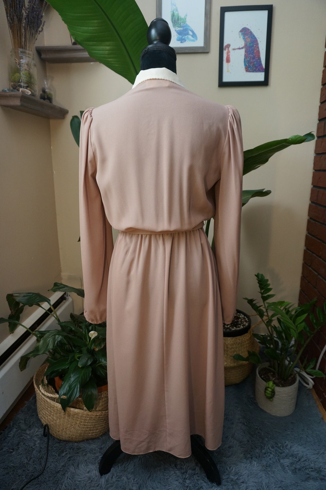 Sheer Dusty Rose Vintage Dress, foto 4 di 5