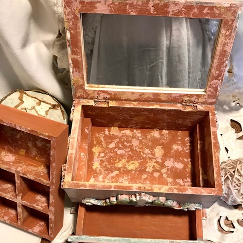 Handmade wood and clay kneeling angels keepsake /jewelry box. shops Renaissance inspired, baroque, shabby chic, pink, gold