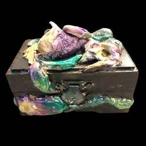 Handmade Wood and Clay Appliqués Bellflowers Trinket Box Jewelry Box Keepsake Box Shabby Chic Holiday Gift Purple Gold Black