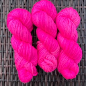 Hand dyed yarn super bulky chunky CHAIN  neon pink tonal, Ready to ship