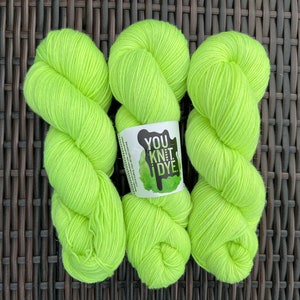 Hand dyed sock yarn, light neon green, light yellow green, BIODEGRADABLE nylon, tonal, Ready to ship