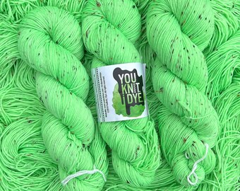 Hand dyed sock yarn neon lime green tweed merino, tonal, Ready to ship