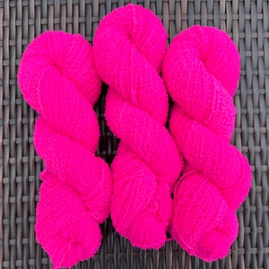 Hand dyed dk yarn boucle superwash merino singles, neon pink tonal, Ready to ship