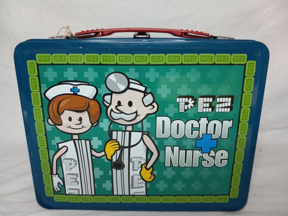 2002 New with Tags Bosley Doctor and Nurse Pez Me… - image 10