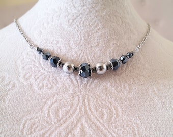 Mix beads necklace, round glass beads necklace, faceted blue beads necklace, shiny navy beads necklace, elegant statement necklace