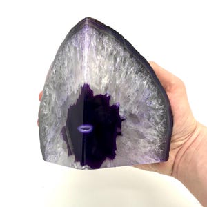 Striking Purple Dyed Agate Bookends 1956g – Stunning Crystal Decor