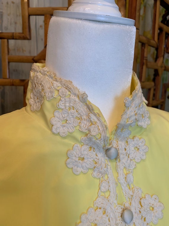 Vintage Pastel Yellow 1960's Psychedelic Maxi Dre… - image 4