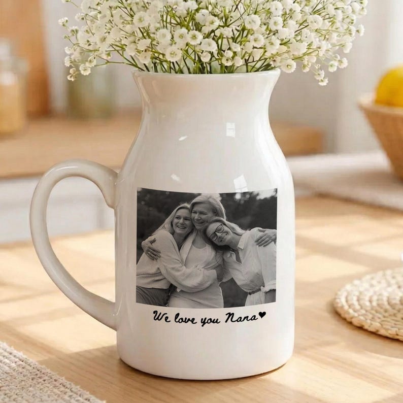 Custom Photo Vase, Grandma Ceramic Vase, Mother's Day Gift for Mom