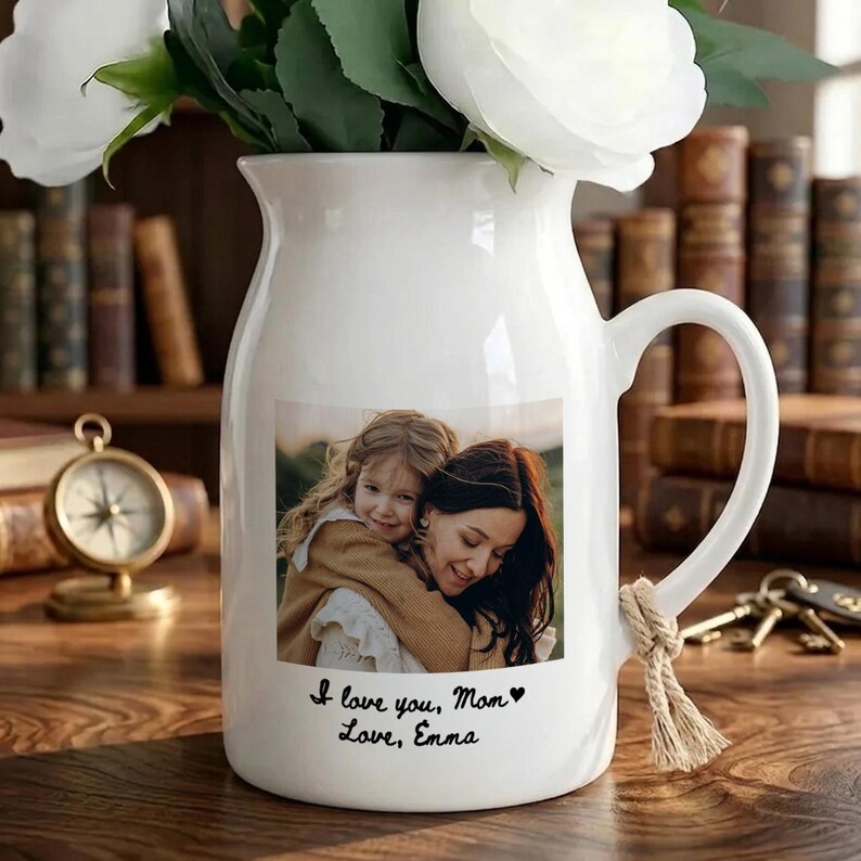 Custom Photo Vase, Grandma Ceramic Vase, Mother's Day Gift for Mom