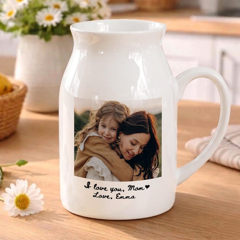 Custom Photo Vase, Grandma Ceramic Vase, Mother's Day Gift for Mom