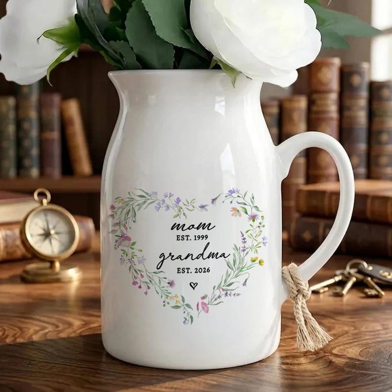Mother's Day Vase Gift for New Grandma, Flower Vase for Mom, Pregnancy Announcement Moms Gifts