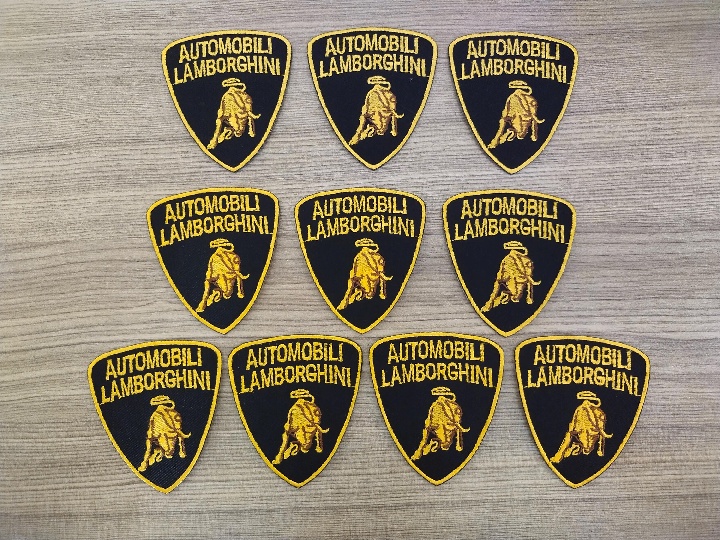 Grand Patch Brodé Lamborghini 8,3x7,2 Cm – Thermocollant Et Cousable – Logo Auto