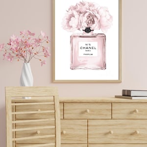 Impression de parfum, art mural, bouteille de parfum rose minimaliste, décoration pour les chambres d'une adolescente, cadeau parfait pour les amateurs de mode en téléchargement numérique