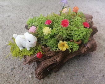 Fairy garden log with planted flowers, Miniature garden, Fairy accessories, Miniature garden, Fairy log, Fairy decoration, miniature meadow