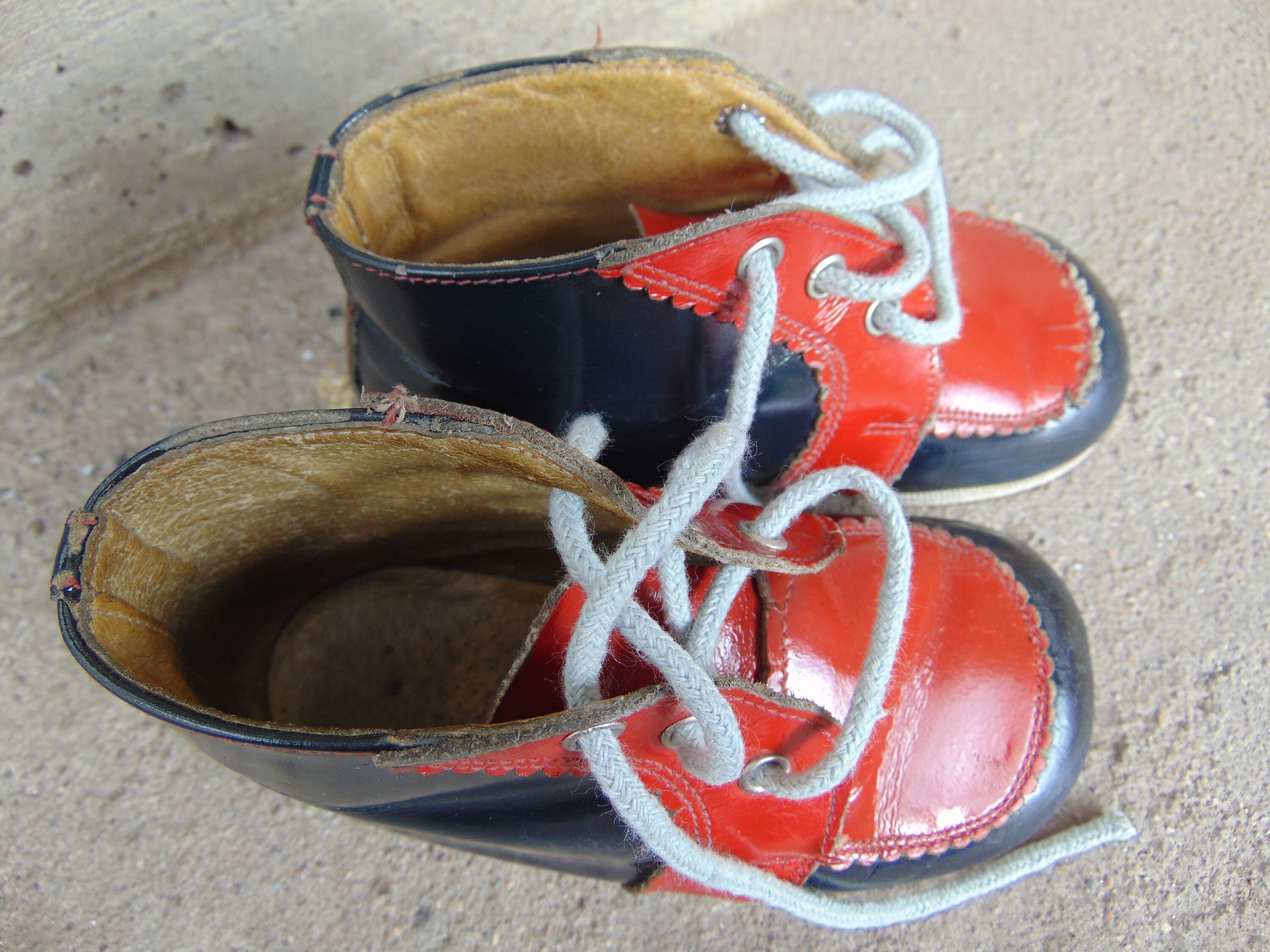 Pair of Old Shoes Bulgarian Vintage Shoes Toddler - Etsy