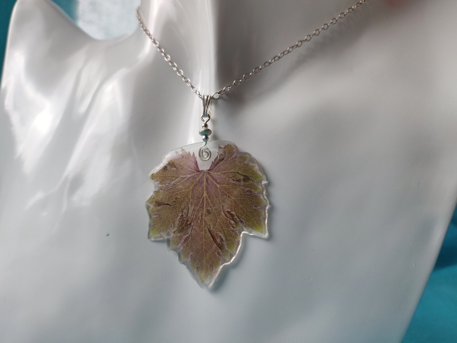 Leaf necklace