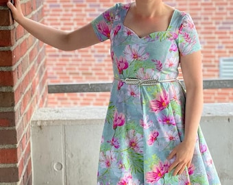 Vintage dress for women, PDF sewing pattern with sweetheart neckline and swing skirt / Sizes 34-50 in German