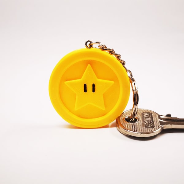 Super Retro Star Coin Keychain