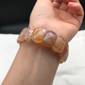 Flower agate bangle ,agate chalcedony bangle , stretchable , gift for her, inspiration,inner peace ,empathy