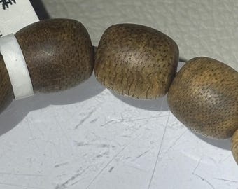 Collector’s majestic serpent skin agarwood, aged Brunei Agarwood Bracelet | oud wood,wellness