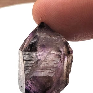 Raro, cristallo grezzo Super Seven, pietra Super Seven, pietra della melodia, potente pietra sacra, cristalloterapia, meditazione, manifesto, regalo per lei, per lui