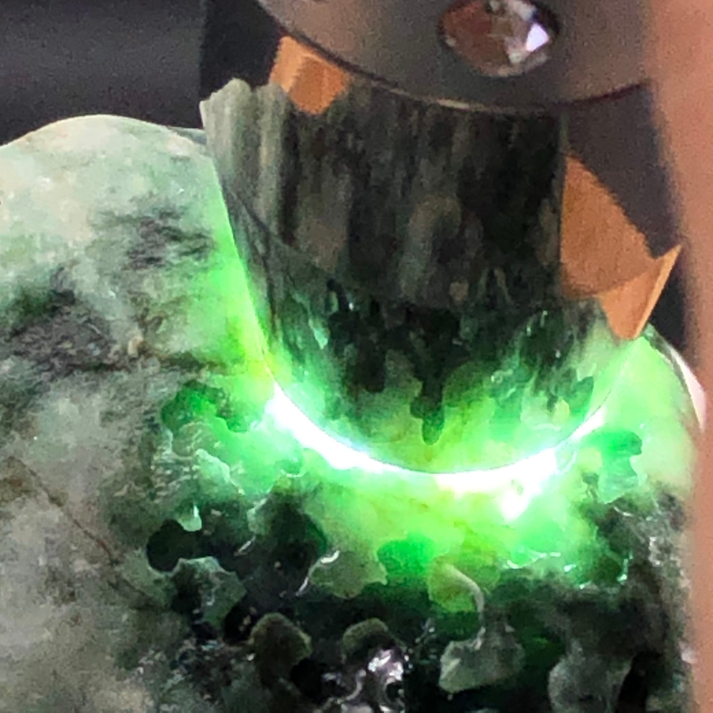 326G, Feicui, Yang, Green Jadeite Stone, Jade Stone, Burmese Jadeite Jade Stone, Raw Stone, Heirloom, Carving Jade, Collector