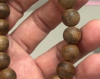Collector’s Brunei black qinan Agarwood Bracelet | 文莱黑棋,oud wood,wellness, meditation , yoga,gift for her him