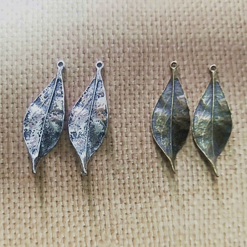 10Pcs Antique Bronze Antique Silver Leaf Necklace Pendant Charm 15X48MM