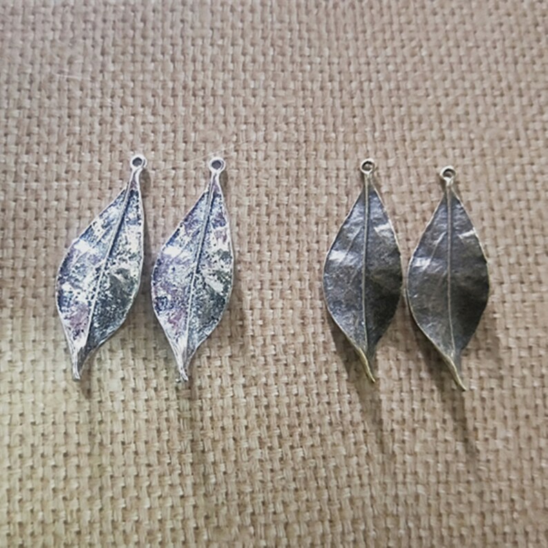 10Pcs Antique Bronze Antique Silver Leaf Necklace Pendant Charm 15X48MM