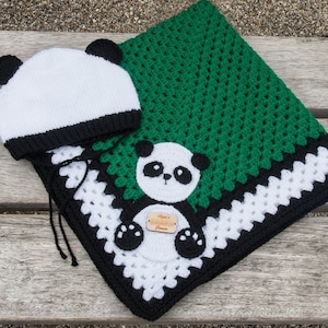 Baby gift - Panda blanket - Panda hat - Panda set - Knitted blanket