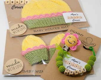 Baby winter set - baby outfit - dummy clip - baby shower gift - flower gift - baby girl gift - personalised gift - hat and gloves