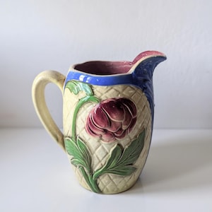 Pichet en majolique, pichet en majolique Saint Clément vintage français avec motif floral, belle décoration de cuisine de cottage rétro