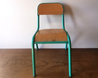 French vintage school chair, retro metal and wood turquoise chair, medium sized vintage children's chair for bedroom, retro furniture